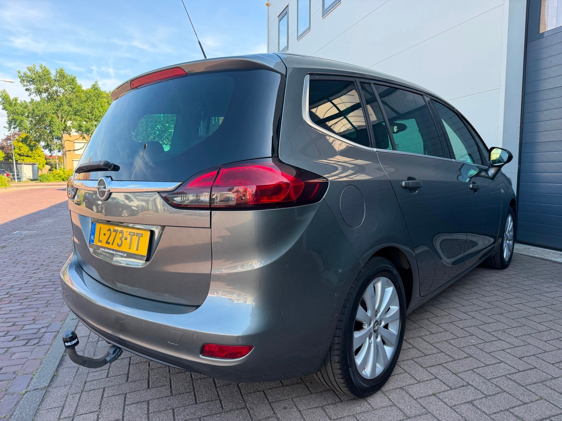 Opel Zafira 1.4 Turbo 7p/Camera/Navi/Cruise-c/Climate-c/Pdc/, 15 km/l, Euro 6, 4 cilinders, 7 stoelen