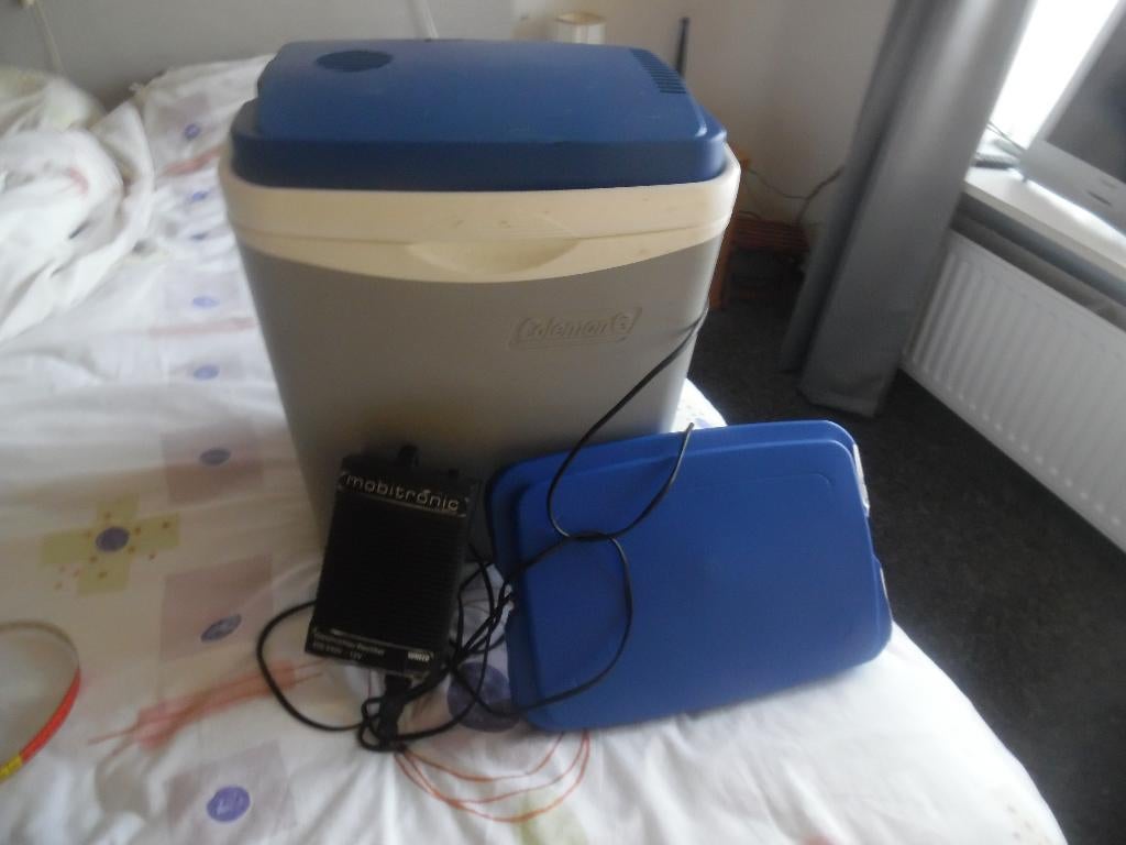 koel box  electries  kan ook in auto  opladen coleman, Ophalen, Zo goed als nieuw, Espresso apparaat