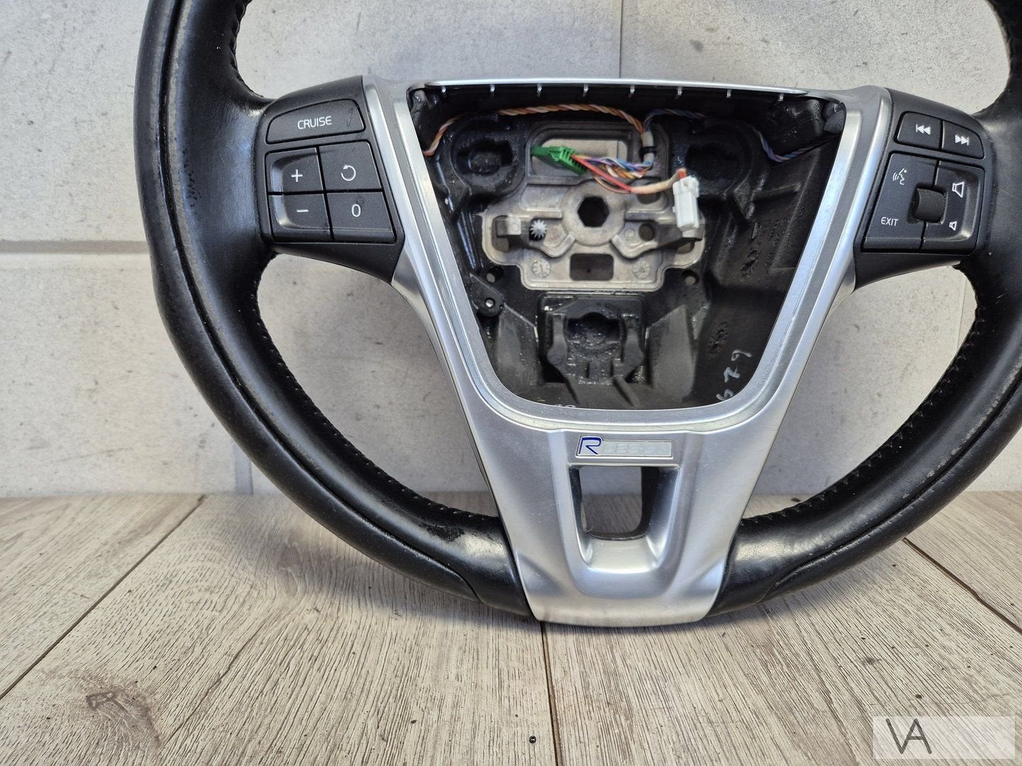 Volvo S60 V60 en XC60 stuurwiel R design nette staat €100, Gebruikt, -, -, Ophalen of Verzenden