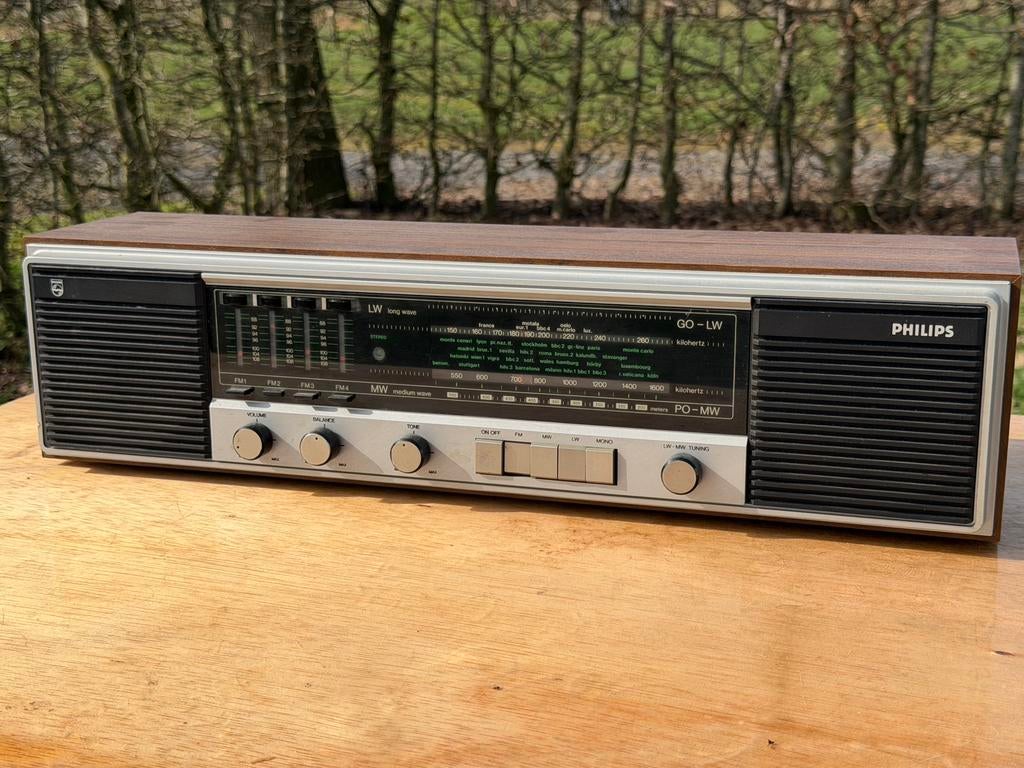 Vintage Philips Radio - Klassieke Houten Look, Ophalen of Verzenden, Gebruikt, Radio
