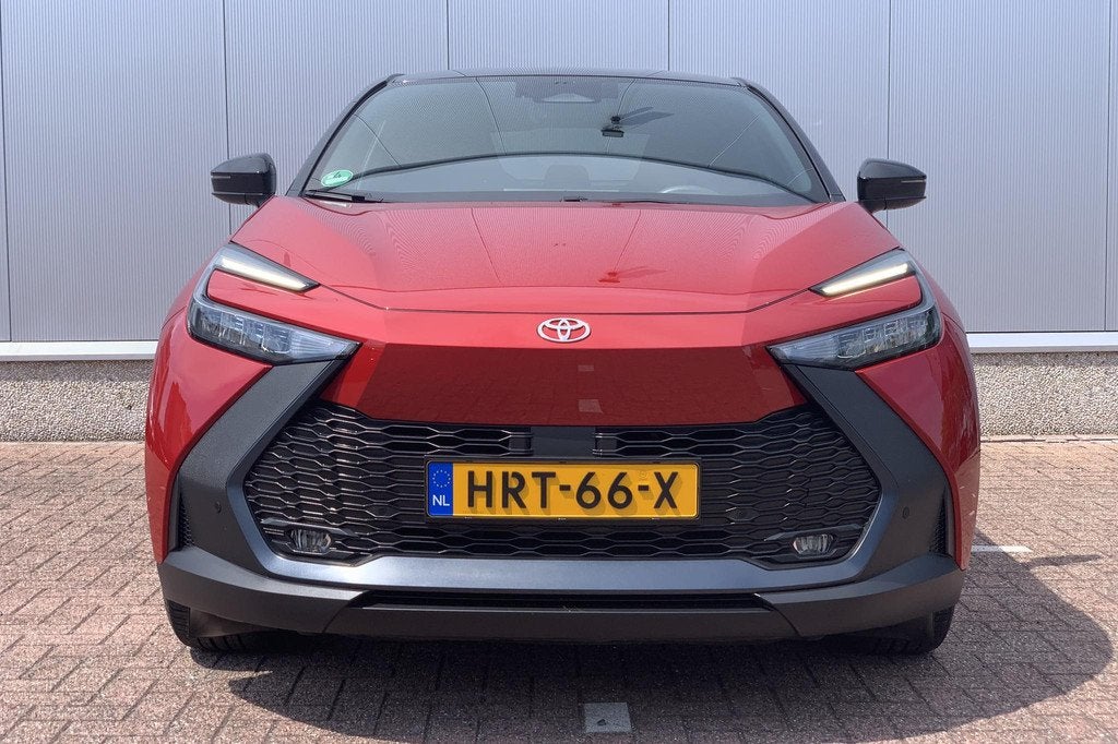 Toyota C-HR 1.8 Hybrid 140 Dynamic | Camera | Apple Carplay, Auto's, Euro 6, 4 cilinders, Origineel Nederlands, Bedrijf