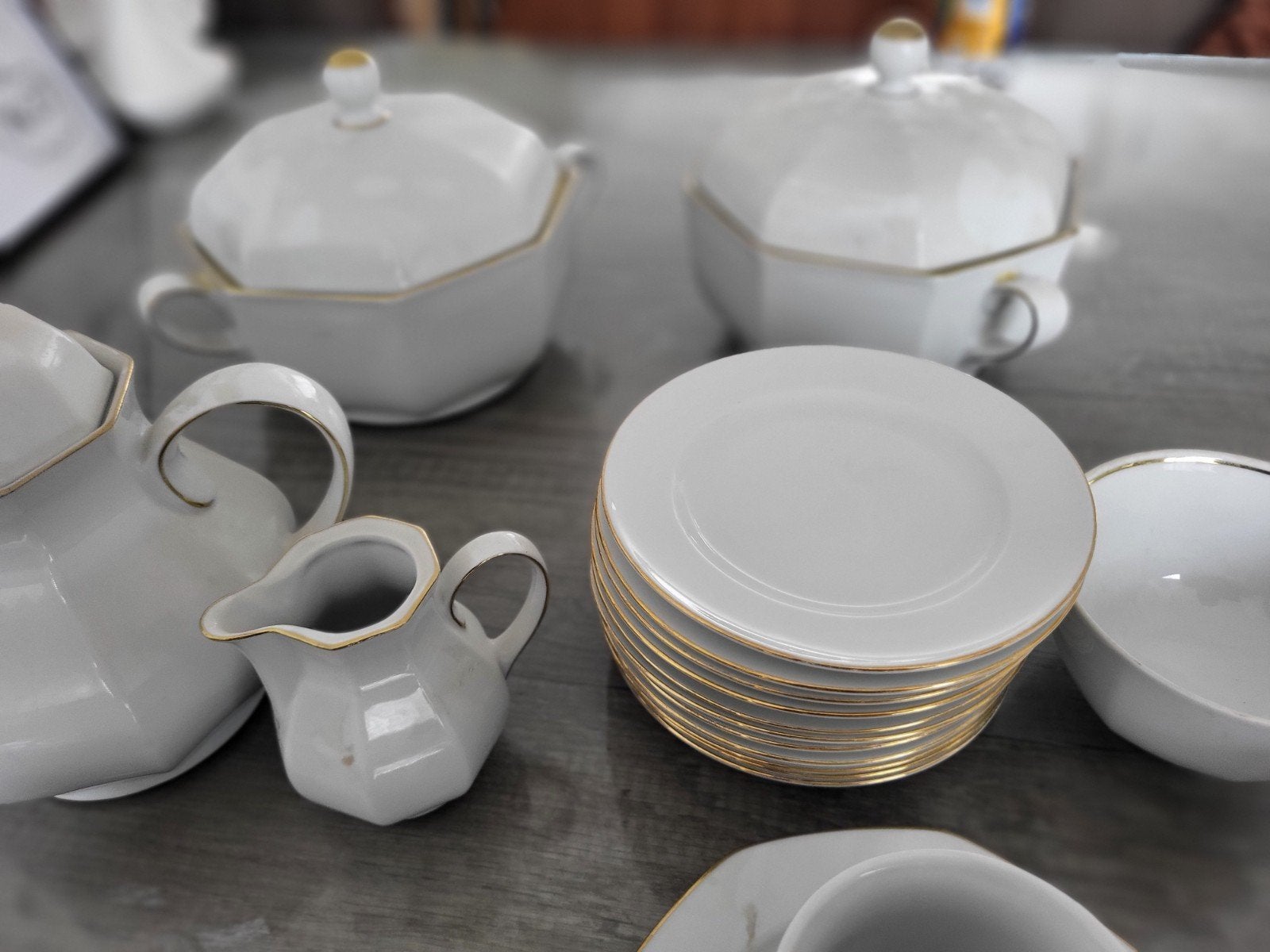 Prachtig Bavaria Porselein Servies - Wit met Gouden Rand 🍃, Antiek en Kunst, Ophalen of Verzenden