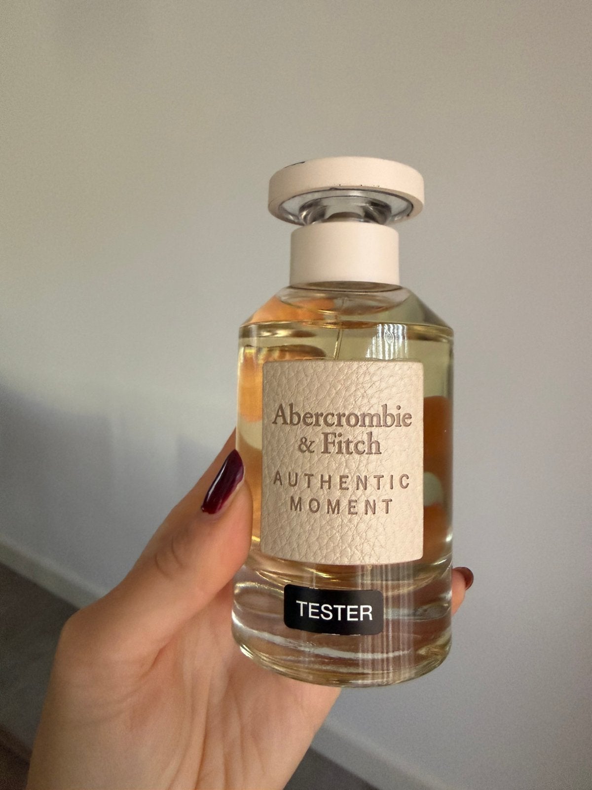 Abercrombie & Fitch Authentic Moment Eau de Parfum 100 ML, Ophalen of Verzenden, Zo goed als nieuw