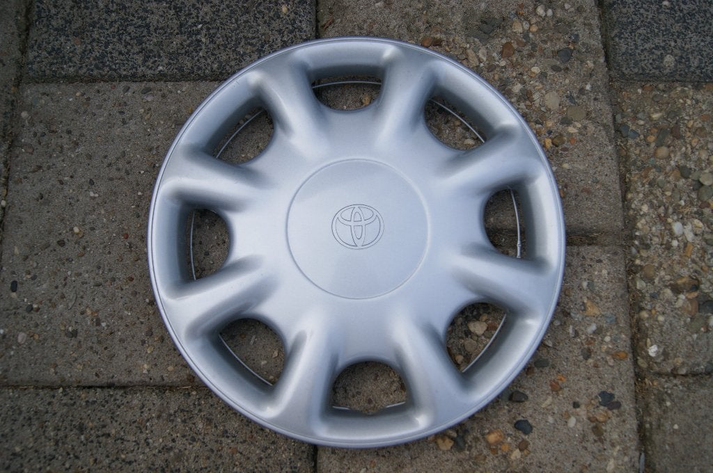 1 losse originele wieldop Toyota Corolla 13 inch (Nieuw M 2), Ophalen of Verzenden, Nieuw