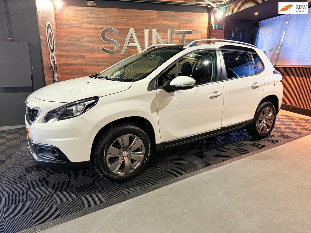 Peugeot 2008 |1.2 PureTech Blue Lion | Pano |, Voorwielaandrijving, Stof, Euro 6, Origineel Nederlands