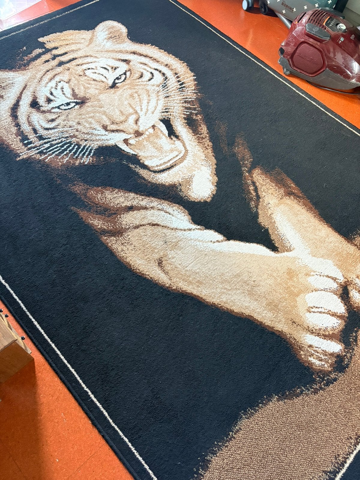 tapijt met tijgerprint, Huis en Inrichting, Stoffering | Tapijten en Kleden, Ophalen, Gebruikt, 150 tot 200 cm, Rechthoekig