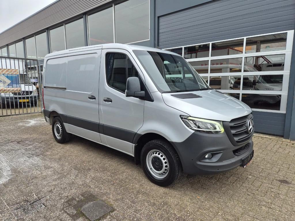 Mercedes-Benz Sprinter 317 CDI L1H1 Aut/ Standkachel/ Sortim, Auto's, Bestelauto's, Automaat, Achterwielaandrijving, Gebruikt