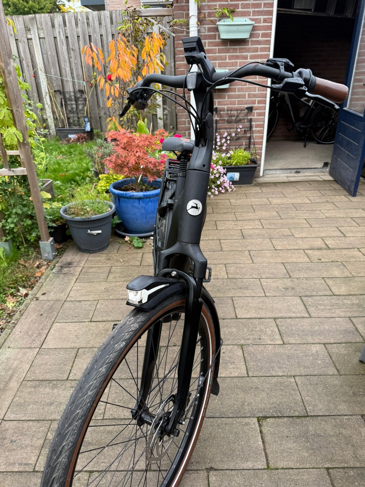 Gazelle Grenoble C8 met Bosch smart systeem, Ophalen, Zo goed als nieuw, 50 km per accu of meer, 55 tot 59 cm