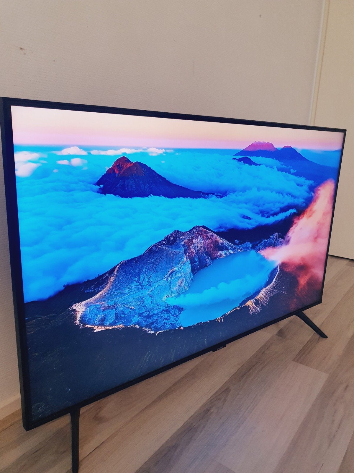 Samsung 43 inch 4K Smart TV wifi veel Apps – UE43TU8070, Ophalen, 50 Hz, Zo goed als nieuw, Samsung