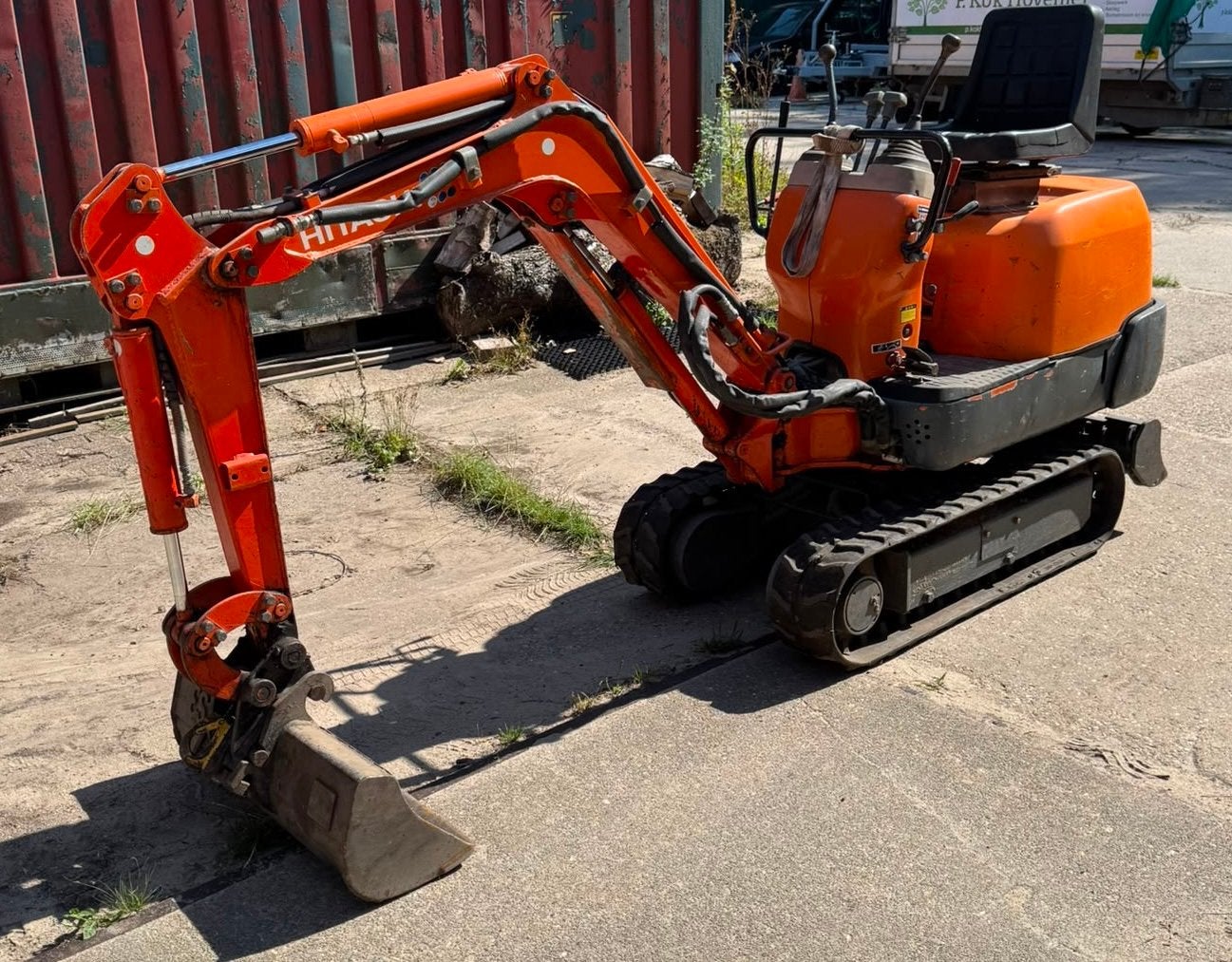 Hitachi EX08 minikraan, Ophalen, Graafmachine