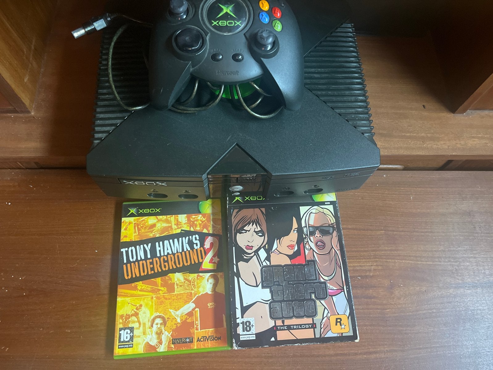 Xbox Original met Tony Hawk's Underground 2 & GTA Trilogy, Spelcomputers en Games, Ophalen of Verzenden, Gebruikt, Met 1 controller