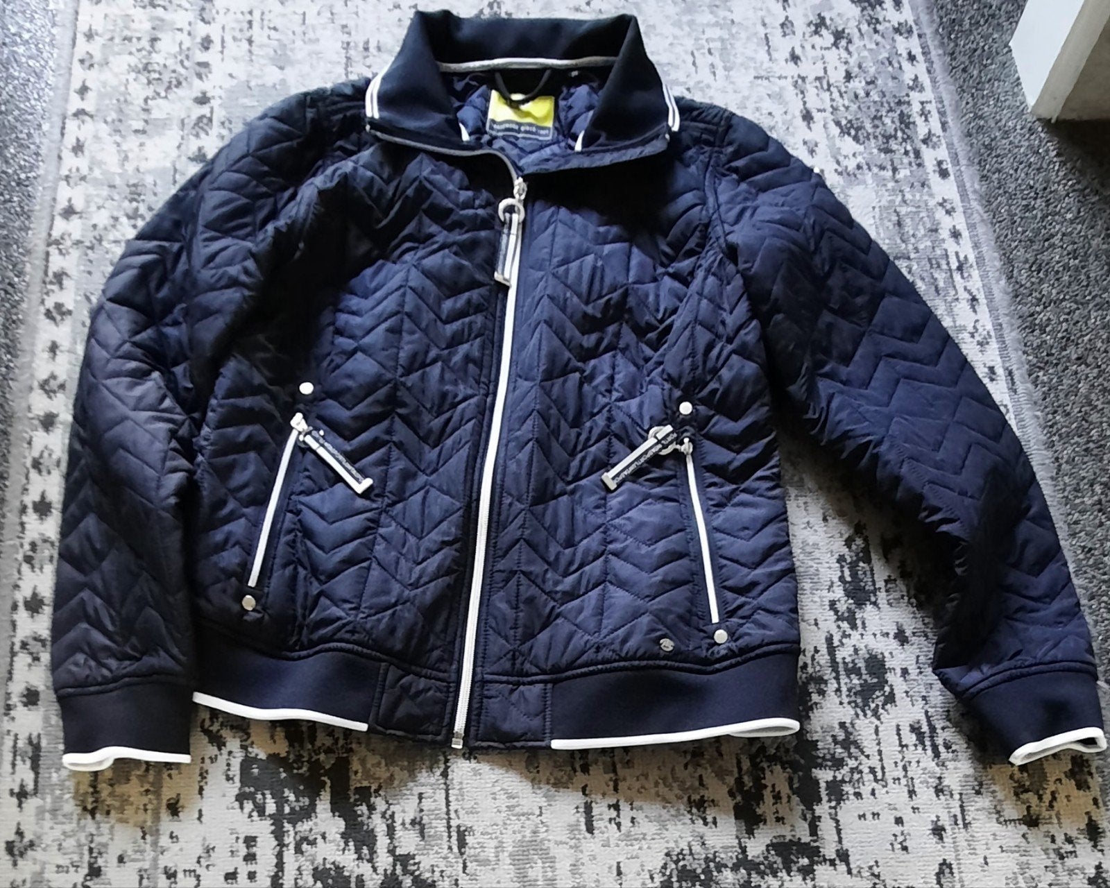 🌺🌞🌺Nieuw sportief damesjasje Luhta maat 38, Kleding | Dames, Maat 38/40 (M), Luhta, Blauw, Ophalen of Verzenden
