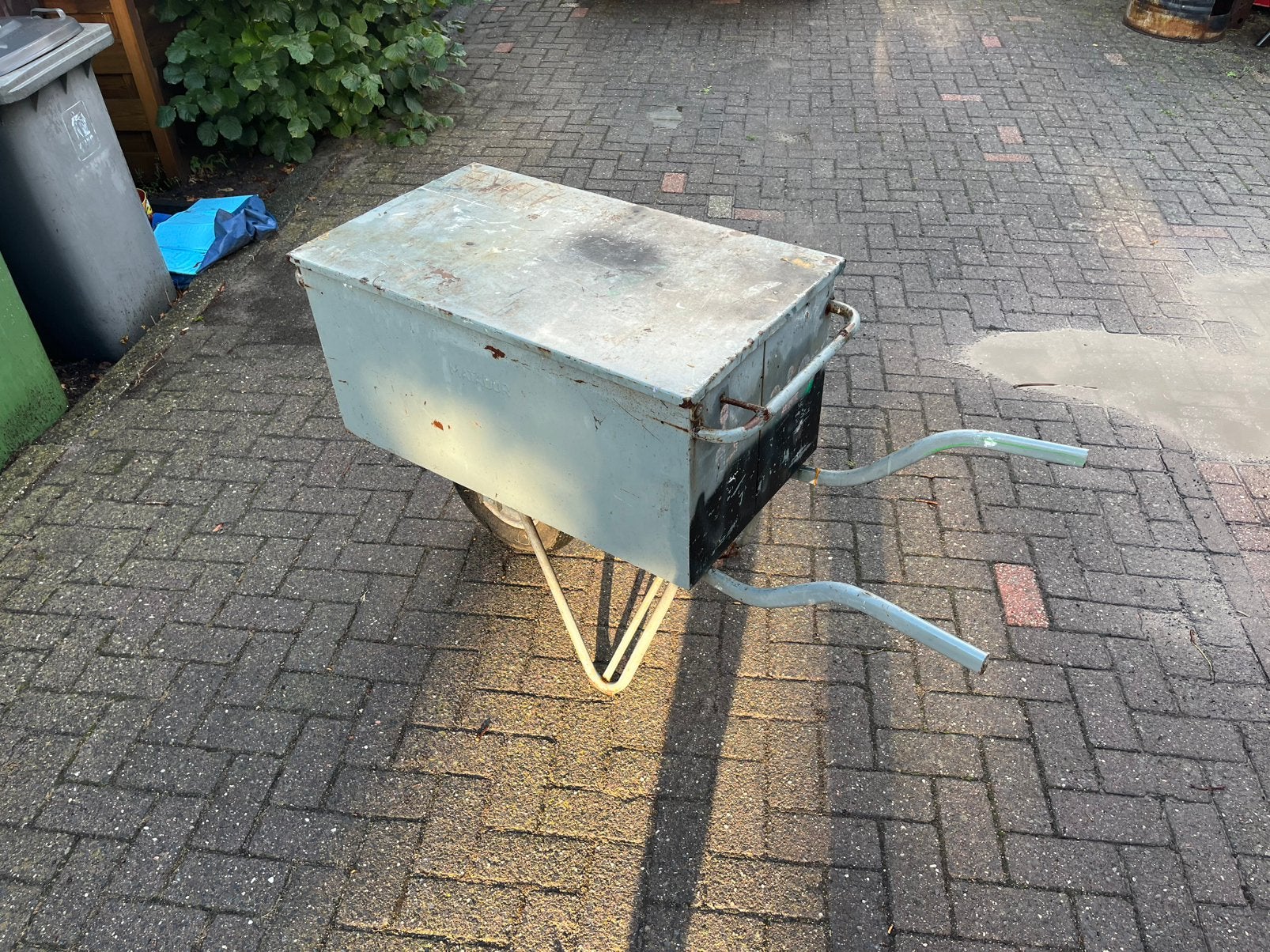 Gereedschap kruiwagen! Dikke Matador!, Ophalen, Zo goed als nieuw