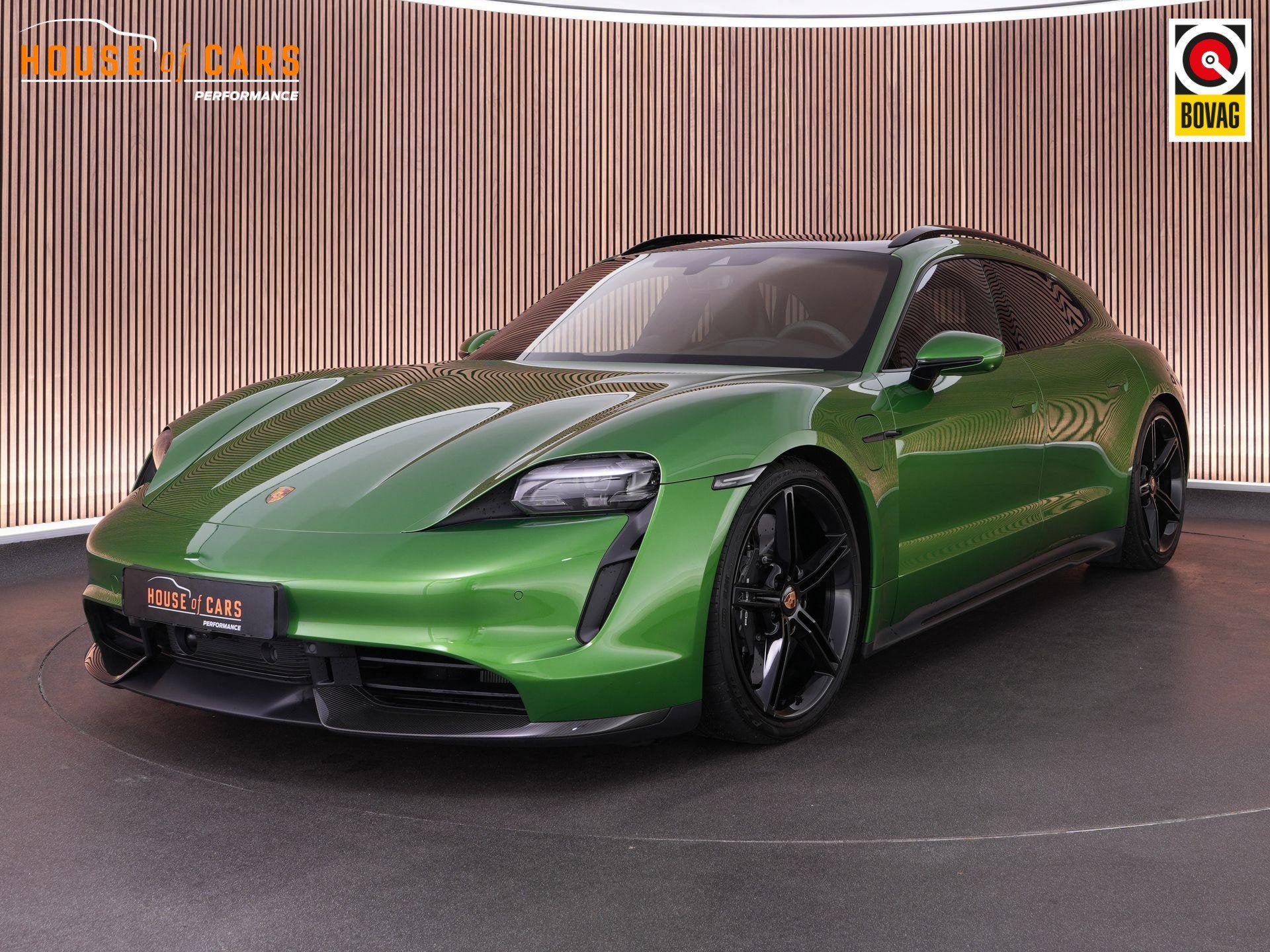 Porsche Taycan Sport Turismo Turbo S 625pk 93 kWh |BTW|PTS M, Auto's, Automaat, Stof, Gebruikt, Zwart