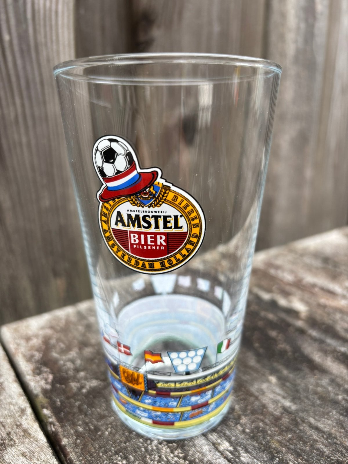 Amstelbier vntage voetbal thema bierglas Ansterdam, Verzamelen, Biermerken, Verzenden, Glas of Glazen, Amstel