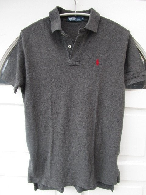 Stevige, klassieke Ralph Lauren polo maat S valt als M, Ophalen, Maat 48/50 (M), Ralph Lauren, Zo goed als nieuw