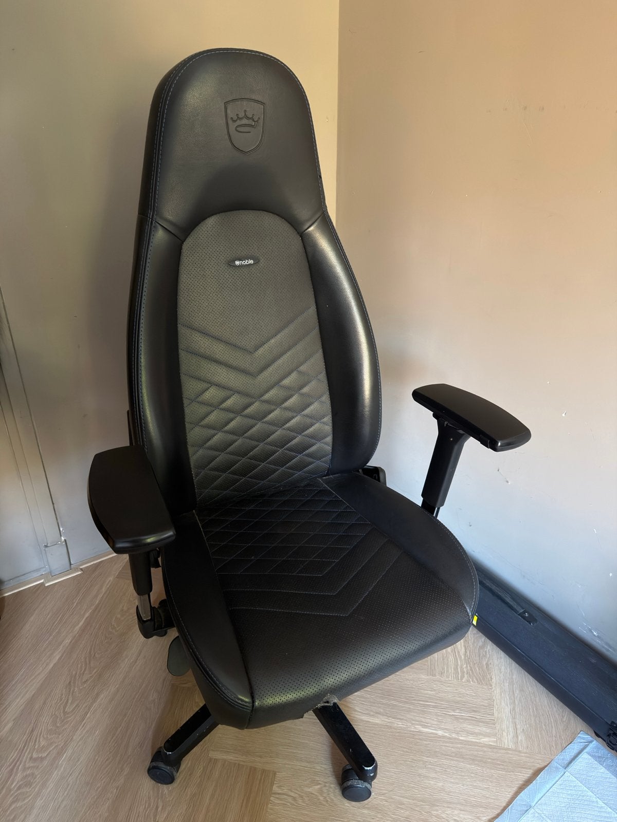 Noblechairs ICON Gaming Stoel - Zwart / Bureaustoel, Ophalen, Gebruikt, Noblechairs, Jenandnd