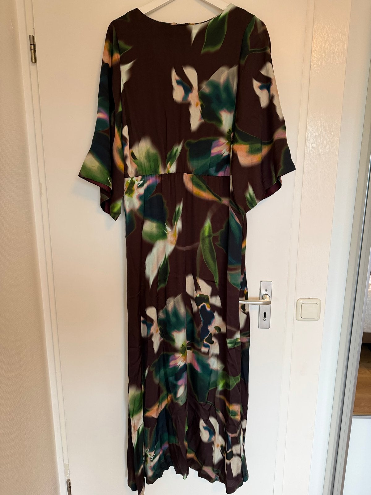 Studio Anneloes Tamara satin flower dress M, Maat 38/40 (M), Meerkleurig, Nieuw, Ophalen of Verzenden
