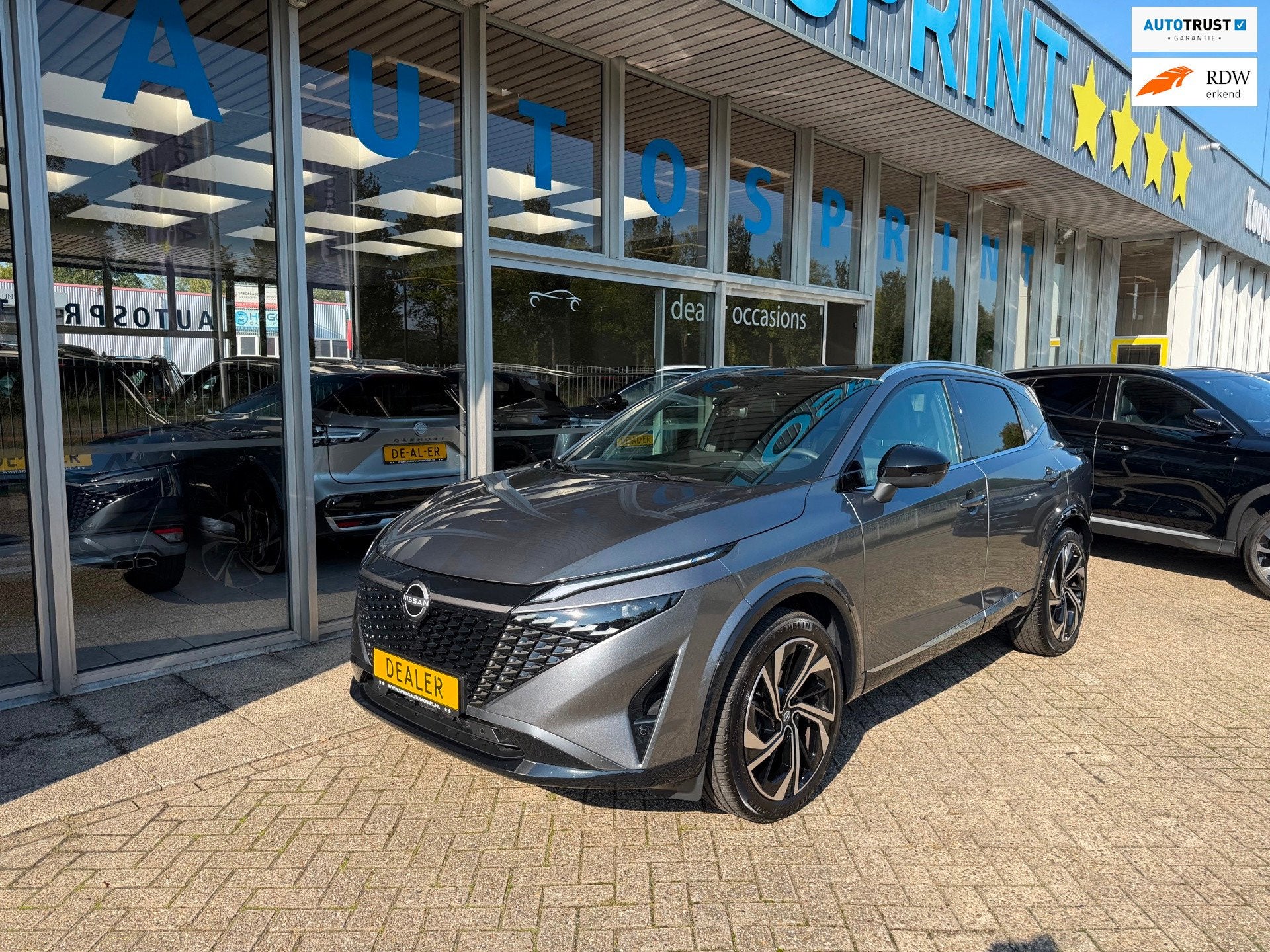 Nissan Qashqai 1.3 MHEV Xtronic Tekna Plus 158PK /PANORAMADA, Gebruikt, Zwart, 4 cilinders, Bedrijf