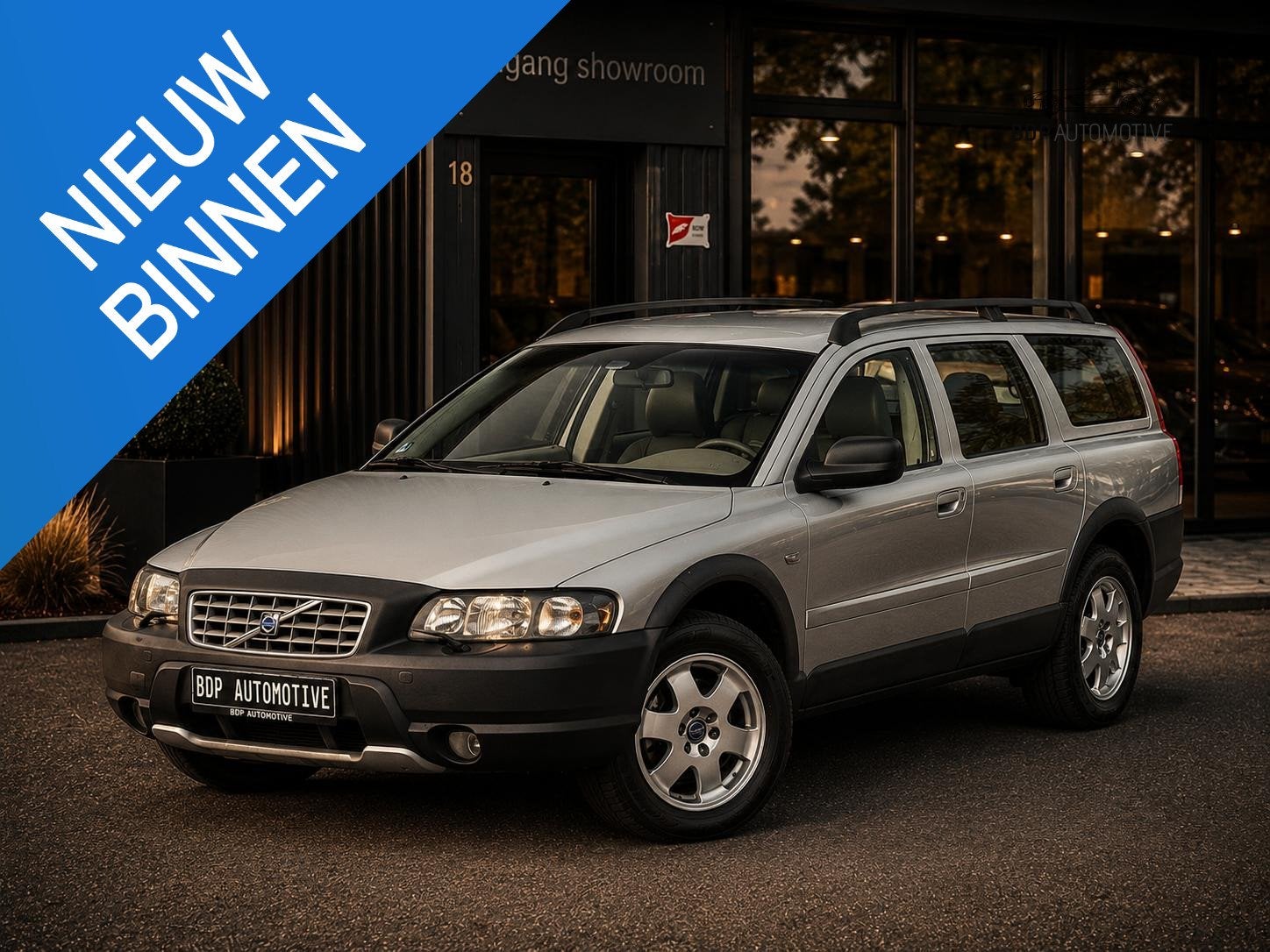 Volvo XC70 Cross Country 2.4 T Geartr Comf Automaat | Mooie, Auto's, Stof, XC70, Beige, Origineel Nederlands