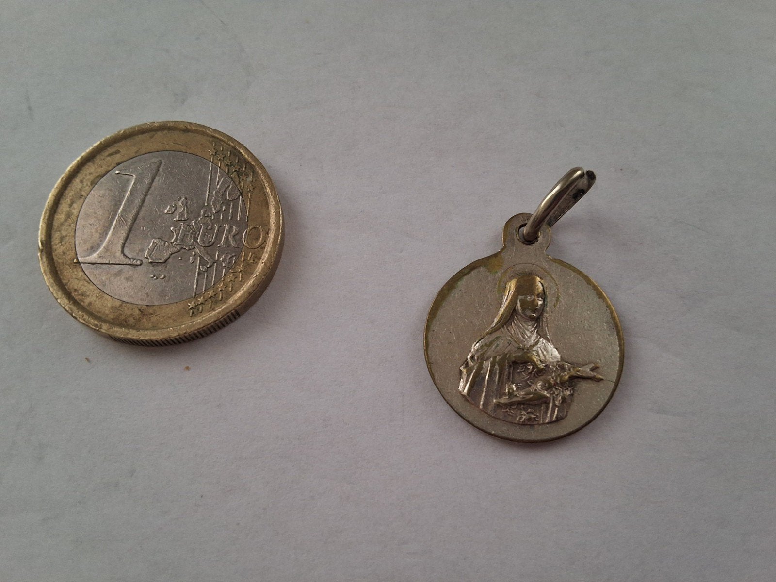 medaille van Sint Theresia en h. Notre-Dame, Antiek en Kunst, Ophalen of Verzenden