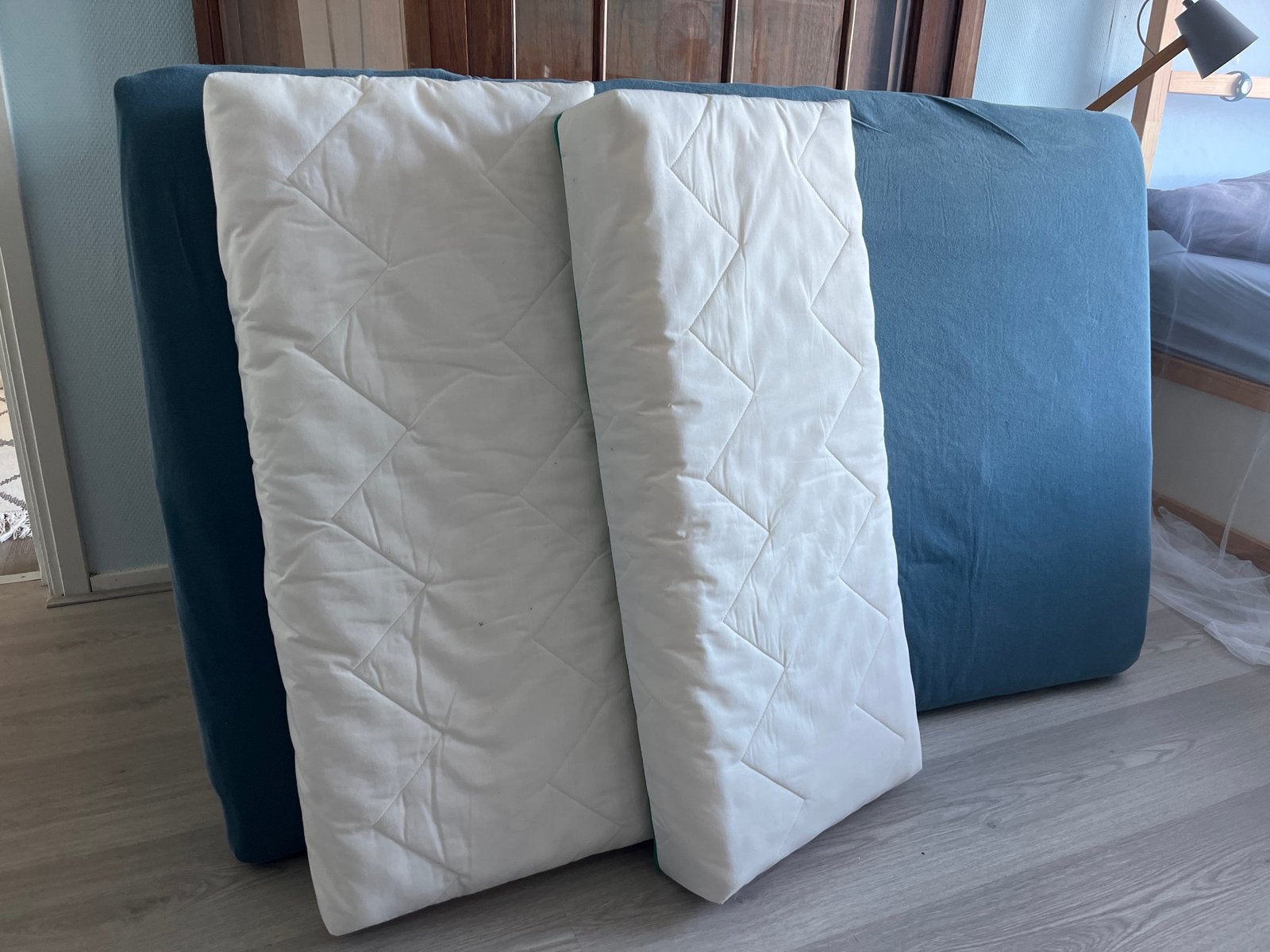 IKEA Innerlig meegroeimatras 80x200 cm + hoeslaken, Ophalen, Eenpersoons, Zo goed als nieuw, 80 cm