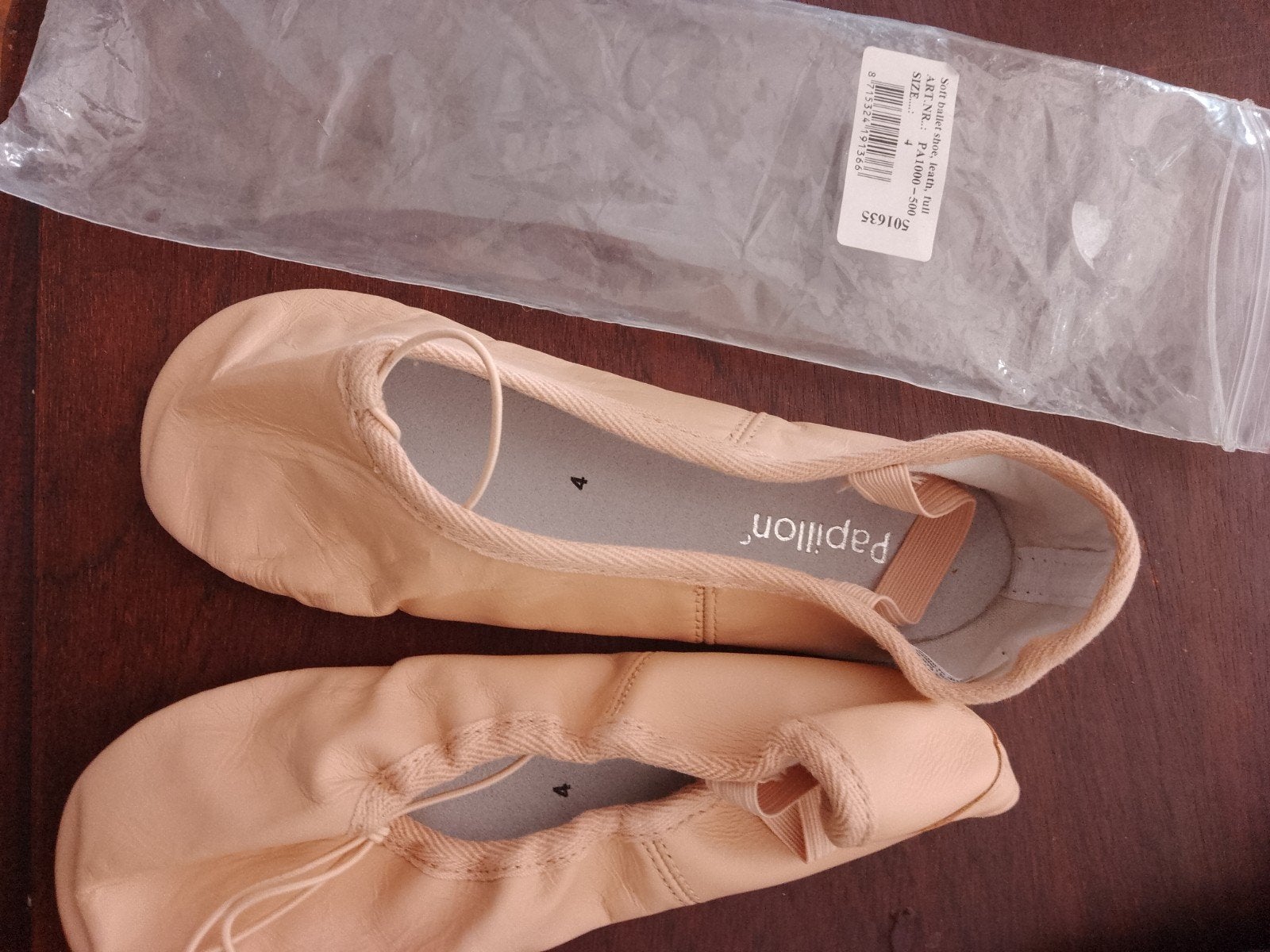 Papillon Balletschoenen - Nieuw, maat 4, leer, Ophalen, Nieuw, Schoenen