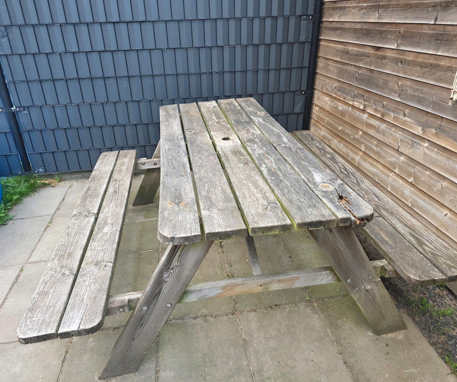 Gratis!! Houten picknicktafel met bankjes, Ophalen, Gebruikt, 6 zitplaatsen, Bank