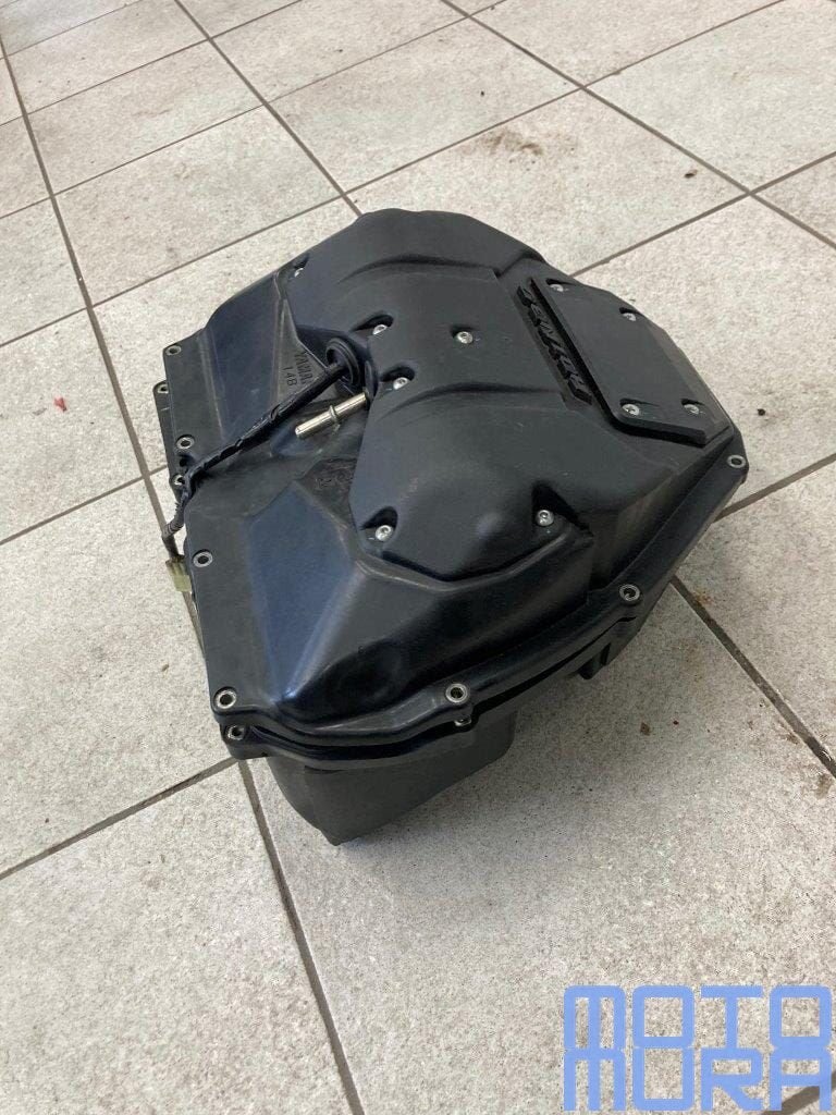 Luchtfilterhuis met injectoren Yamaha R1 2009 - 2014 RN22 in, Motoren, Onderdelen | Yamaha, Gebruikt, -, -, Ophalen of Verzenden