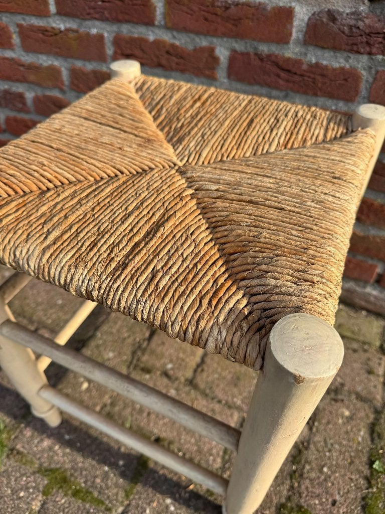 Houten krukje met rieten zitting - 45 cm hoog, Ophalen, Gebruikt, Wit, Hout
