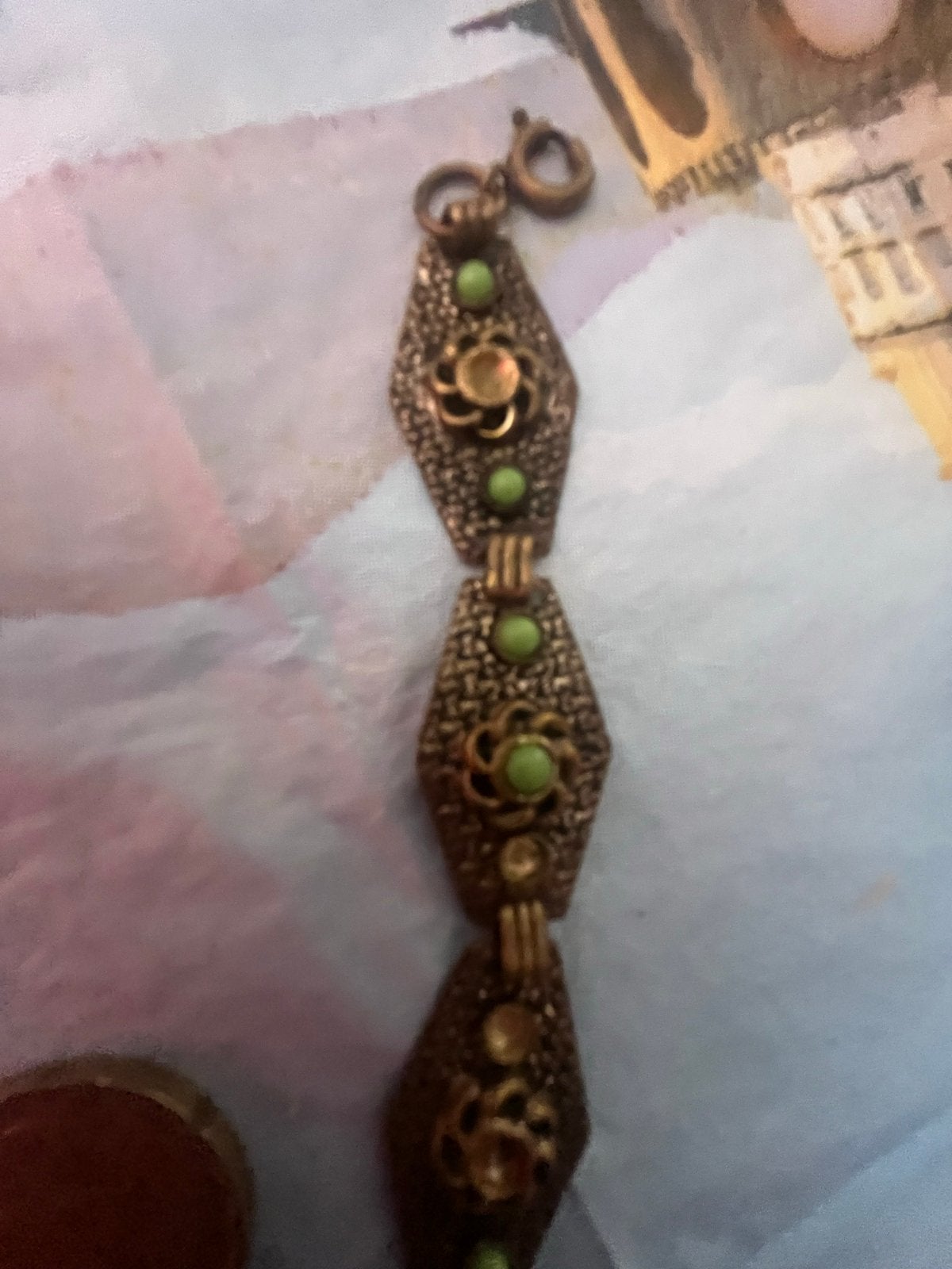 Antieke Koperen Armband met Groene Steentjes, Verzenden, Koper, Armband, Met edelsteen