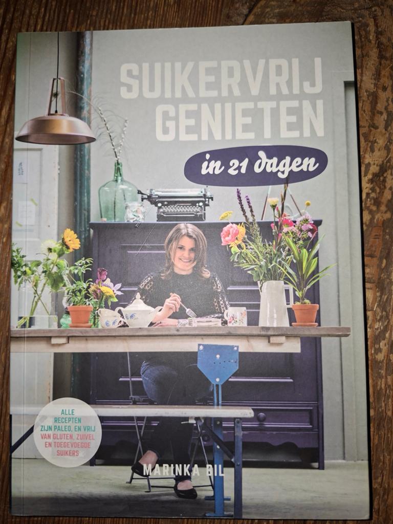 Suikervrij Genieten in 21 Dagen - Marinka Bil, Boeken, Ophalen of Verzenden, Zo goed als nieuw
