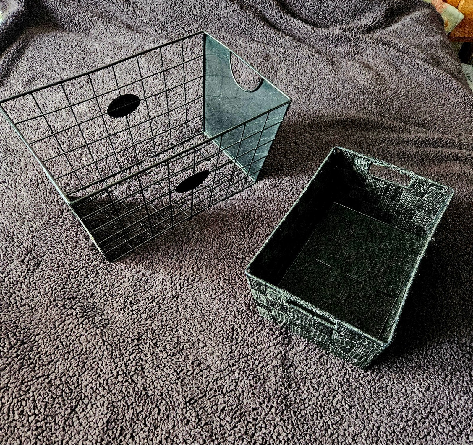 Metalen opbergmand en gevlochten opbergbox, Huis en Inrichting, Woonaccessoires | Kisten, Ophalen of Verzenden, Minder dan 50 cm