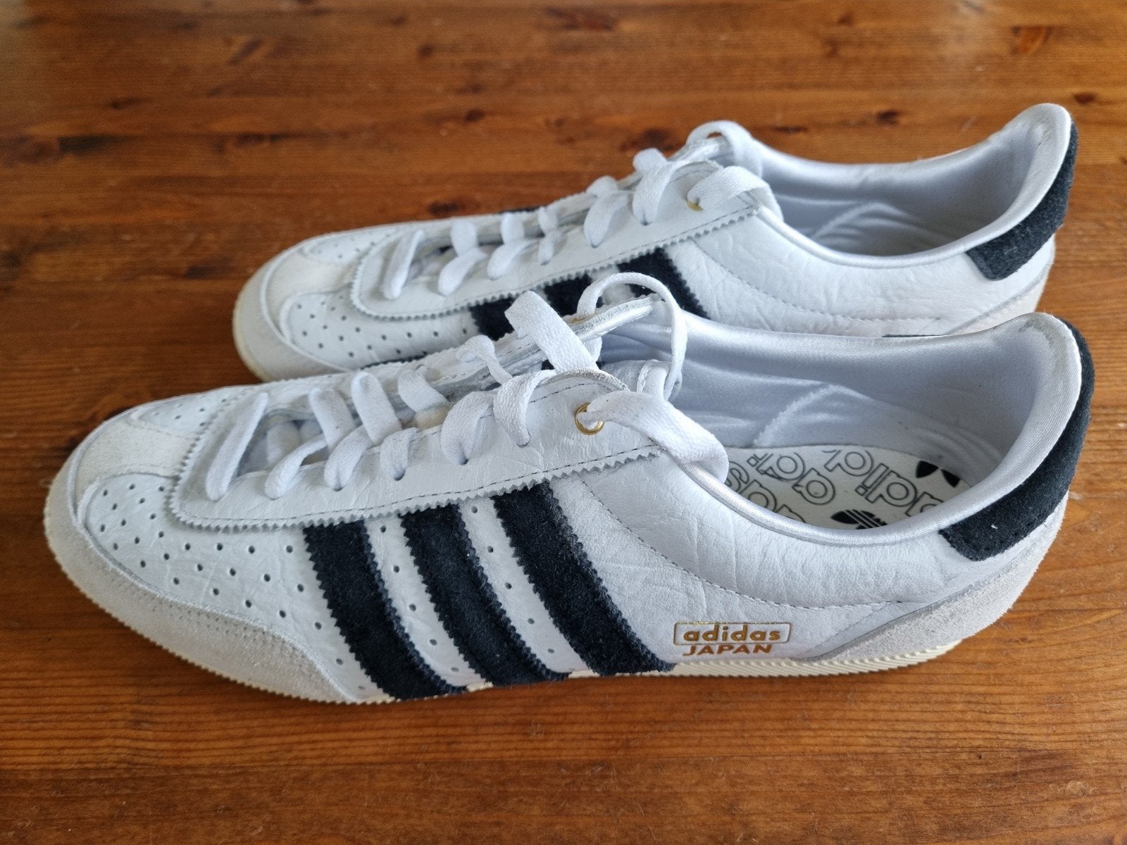 Adidas Japan Sneakers - Wit met Zwarte Strepen, Adidas, Wit, Ophalen of Verzenden, Sneakers of Gympen