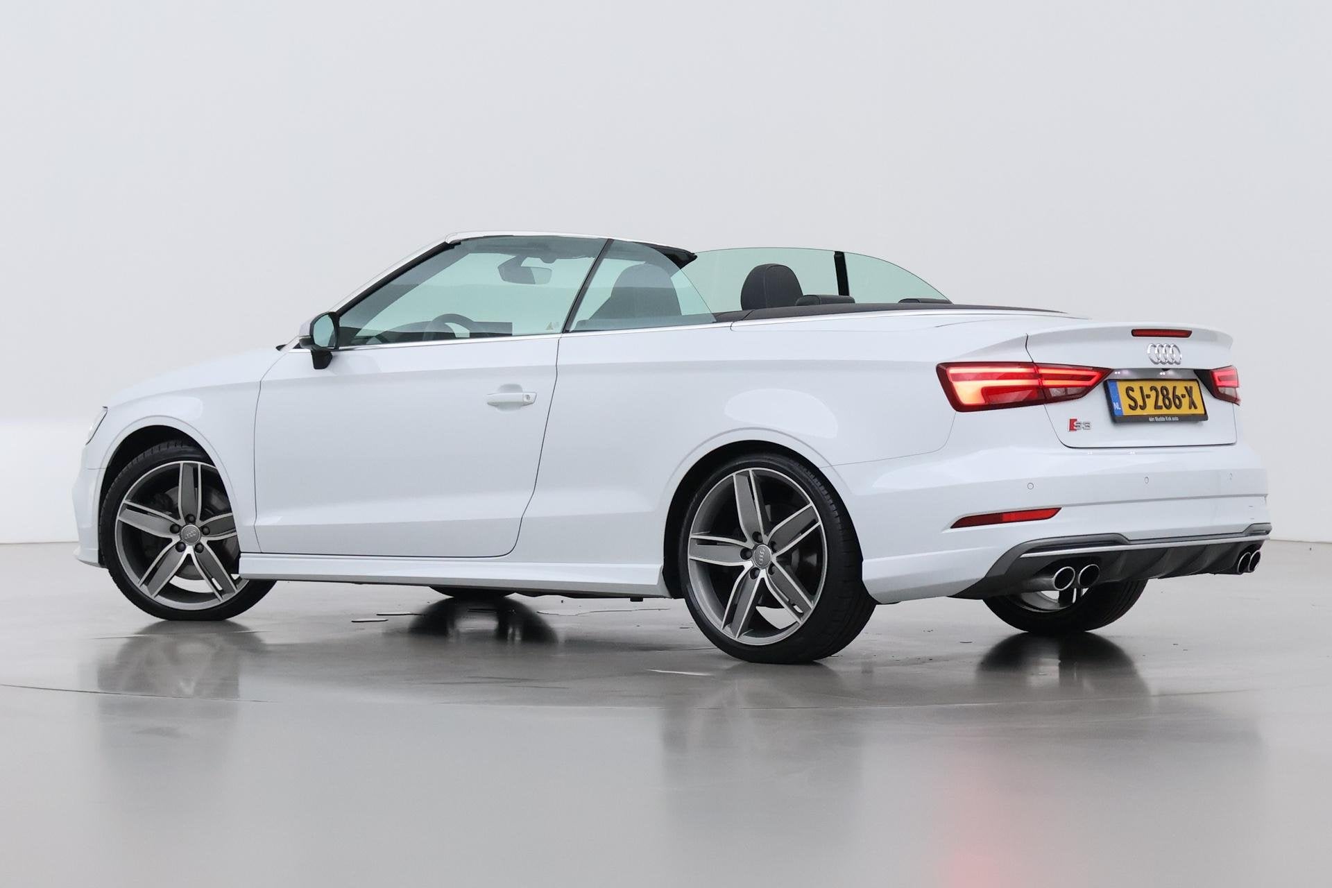 Audi A3 Cabriolet 2.0 TFSI S3 Quattro Pro Line Plus | Leder/, Automaat, 15 km/l, 4 cilinders, 4 stoelen