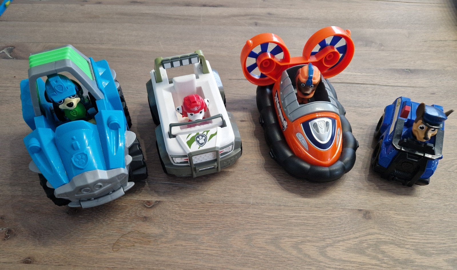 Paw Patrol Voertuigen en speelfiguren, Ophalen, Gebruikt