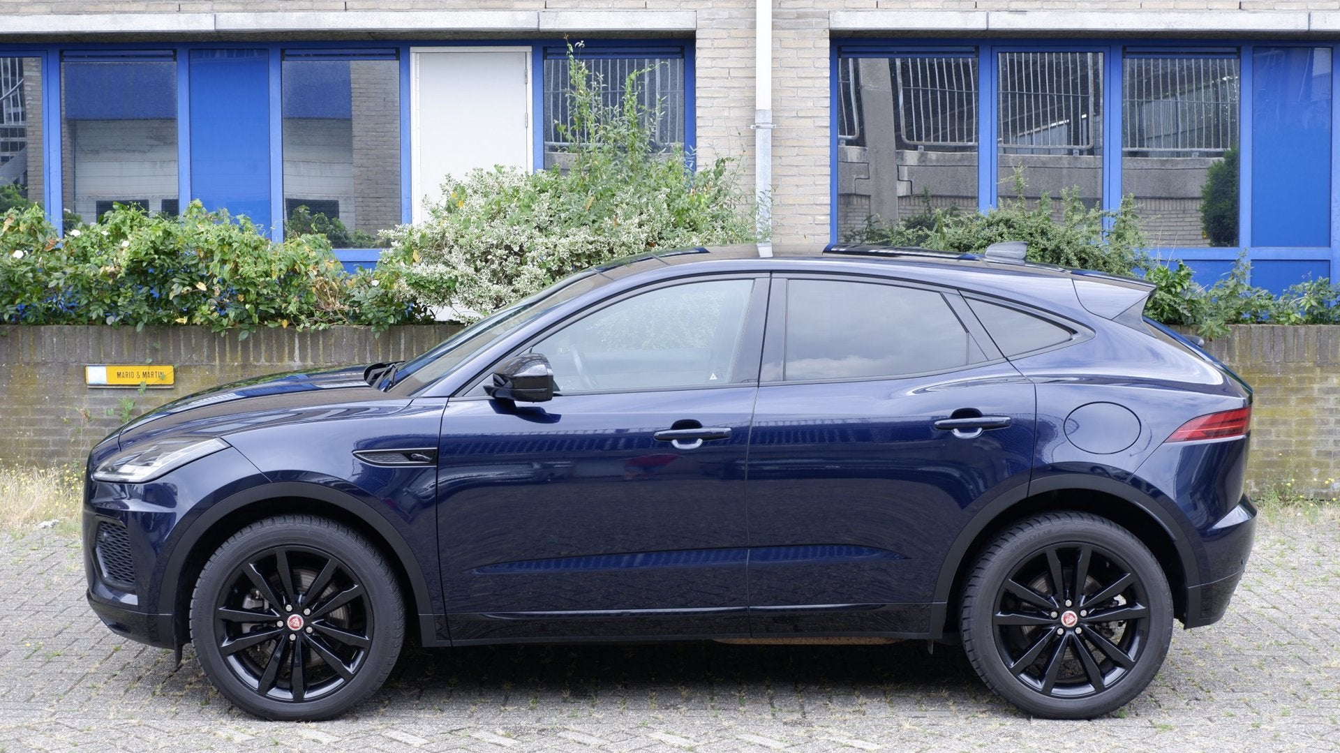 Jaguar E-PACE 1.5 P300e AWD R-Dynamic S incl. BTW, Auto's, Automaat, Euro 6, Automatische klimaatregeling, Bedrijf