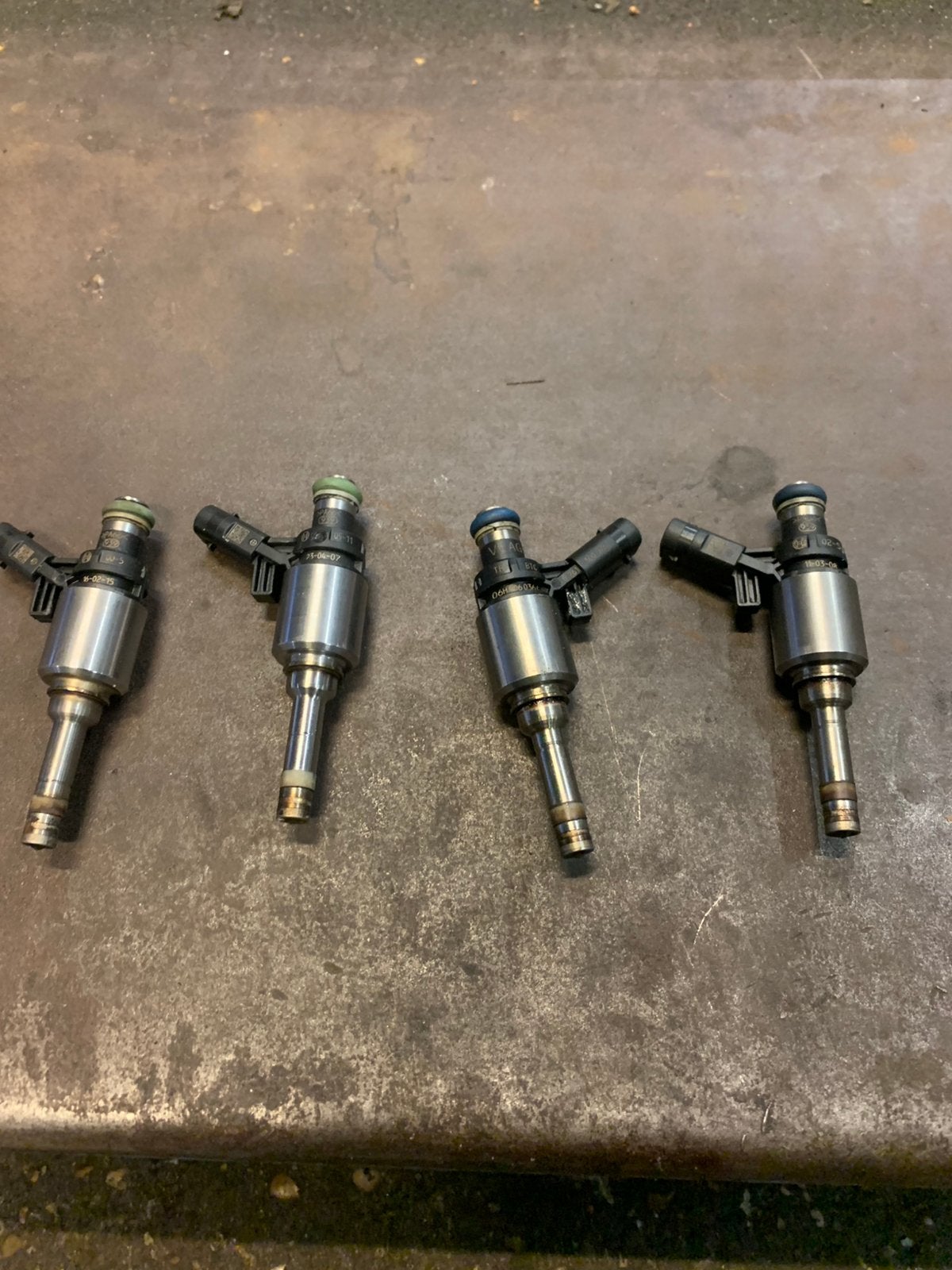 Audi a4 injectoren  benzine   Complet set, Ophalen of Verzenden, Audi
