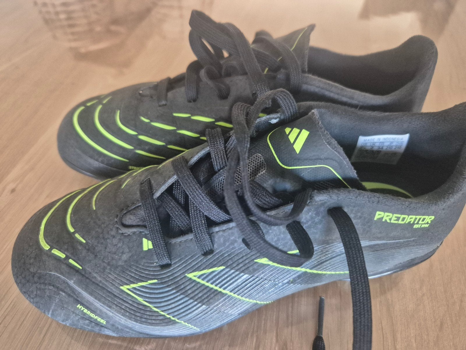 Adidas Predator voetbalschoenen maat 34 - Zo goed als nieuw, Ophalen of Verzenden, Zo goed als nieuw, Schoenen