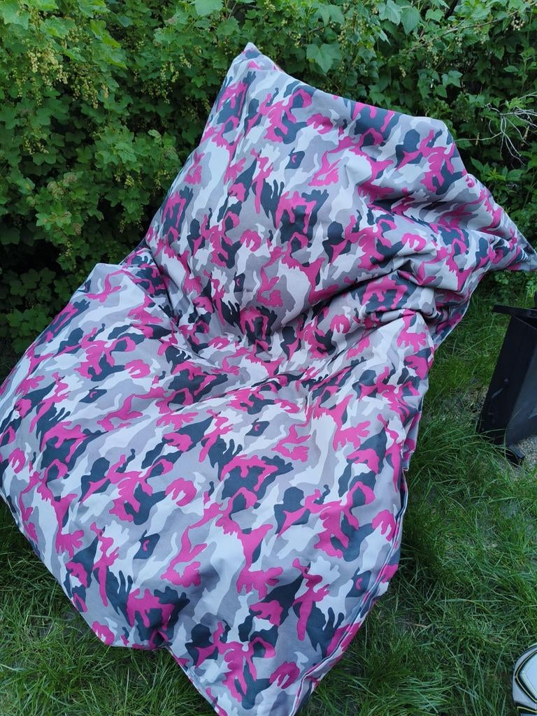 Zitzak met camouflageprint - zo goed als nieuw, Ophalen, Zo goed als nieuw, Roze, Zitzak