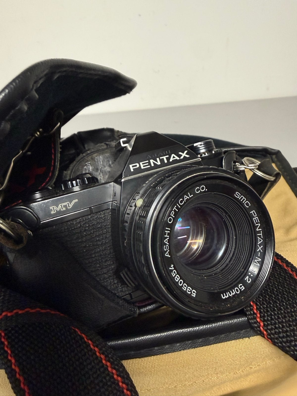 Pentax MV Spiegelreflexcamera met SMC Pentax-M 1:2 50mm lens, Ophalen of Verzenden, Gebruikt, Spiegelreflex, Pentax