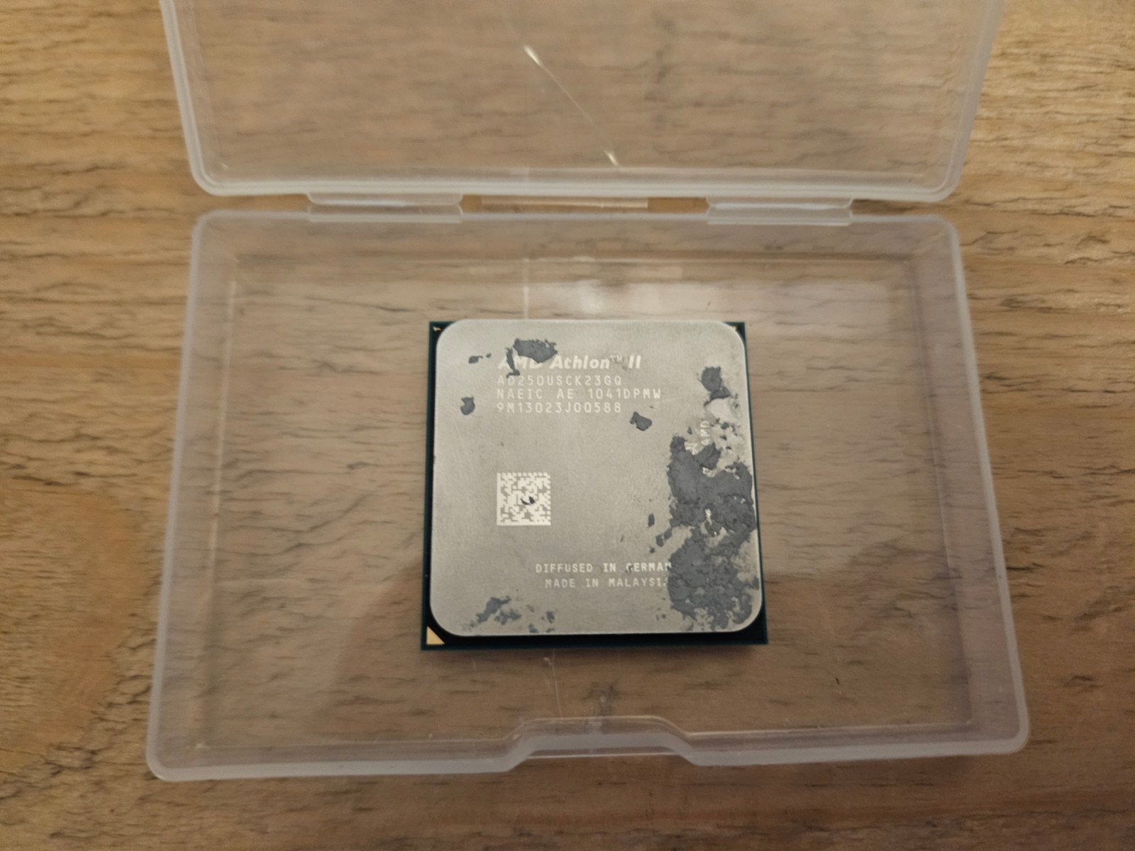 AMD Athlon X2 250 CPU - Integrated Graphics, Computers en Software, Processors, Gebruikt, Socket AM3, 2-core, AMD Athlon