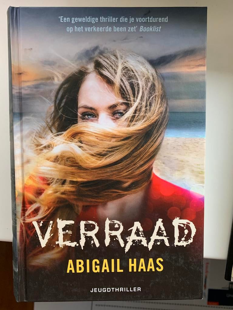 Abigail Haas - Verraad, Ophalen of Verzenden, Zo goed als nieuw, Abigail Haas