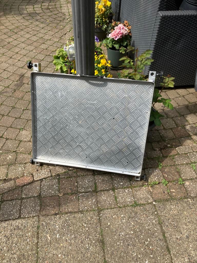 Aluminium visplateau / bijzettafel, Ophalen, Gebruikt
