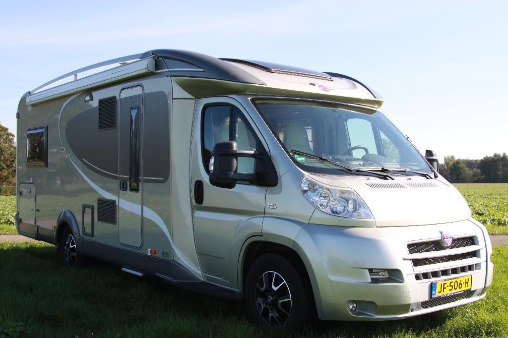 Burstner Privilege T729 enkele bedden lengtebedden Zonnepane, Caravans en Kamperen, Campers, Luifel, 7 tot 8 meter, Bedrijf, Tot en met 3