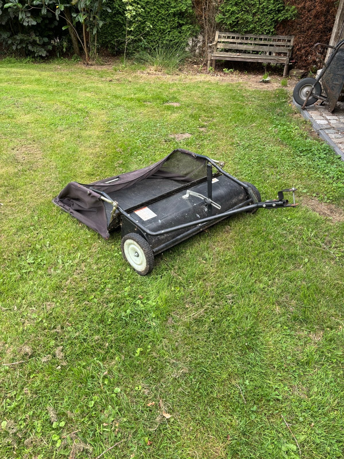 Grasveger / Bladveger voor zitmaaier, Ophalen, Gebruikt, Opvangbak