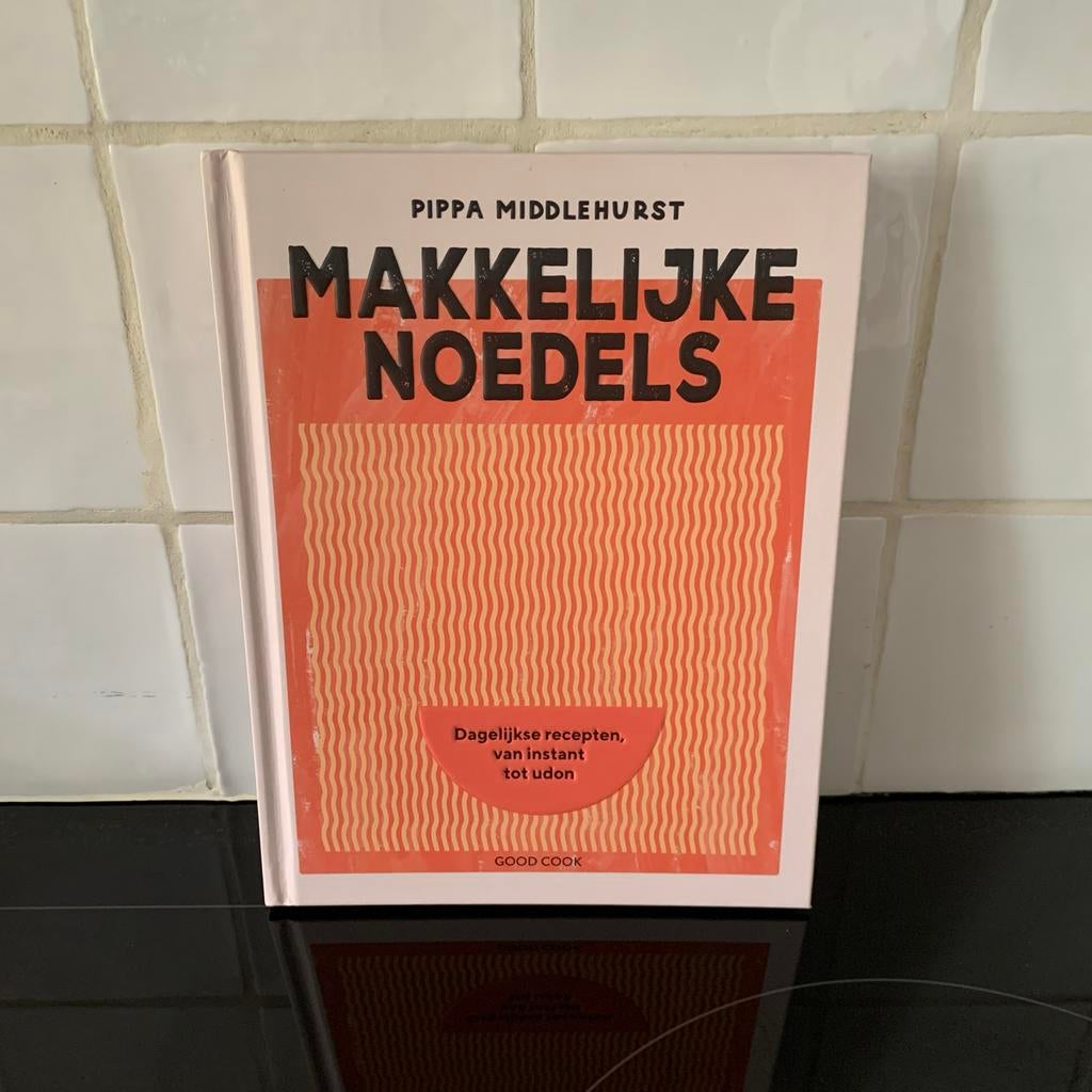 Kookboek Makkelijke Noedels - Pippa Middlehurst, Hoofdgerechten, Azië en Oosters, Nieuw, Ophalen of Verzenden