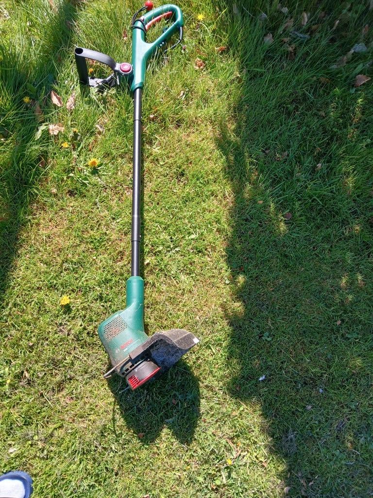 Bosch EasyGrassCut 23 Elektrische Grastrimmer, Ophalen, Gebruikt, 10 tot 30 cm, Bosch