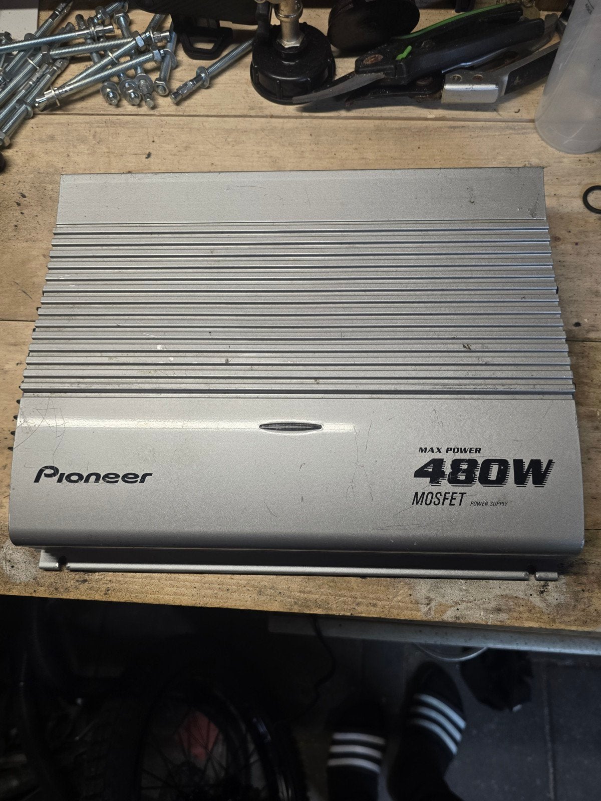 Pioneer GM-X564 480W MOSFET Versterker, Ophalen of Verzenden, Pioneer, 120 watt of meer, Gebruikt