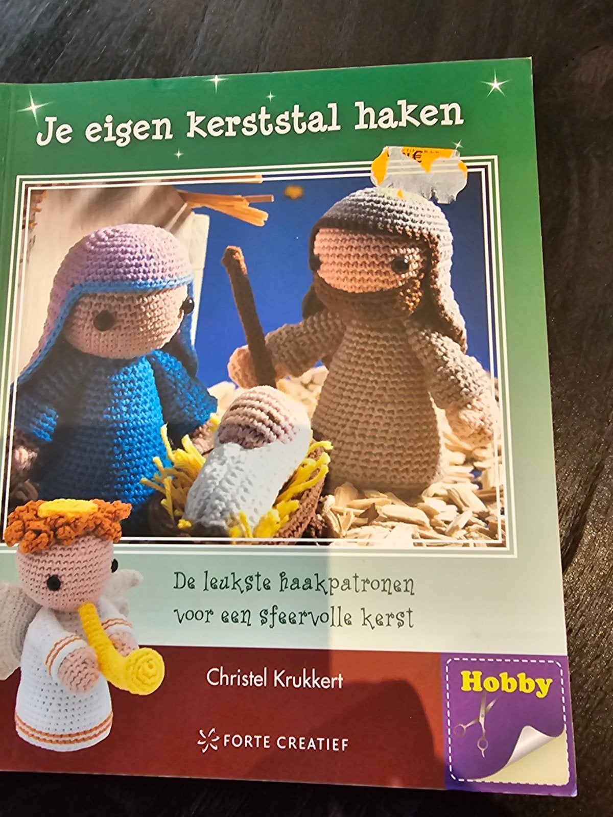 Je eigen kerststal haken - Cristel Krukkert, Boeken, Ophalen of Verzenden, Zo goed als nieuw, Breien en Haken, Cristel Krukkert